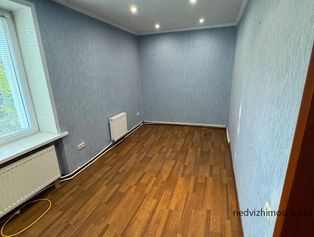 Продам 2-х комнатную квартиру в Луганске