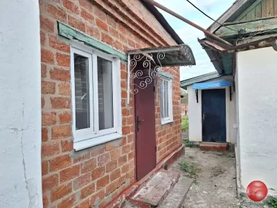 Продам дом с флигелем в Луганске