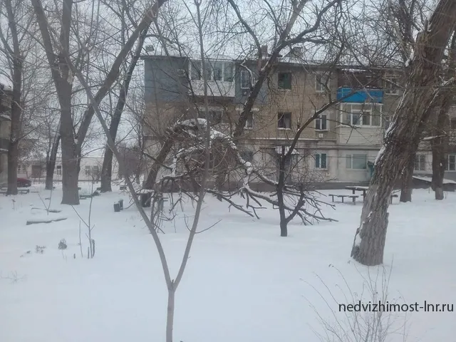 Продам 3-х комнатную квартиру в центре Молодогвардейска
