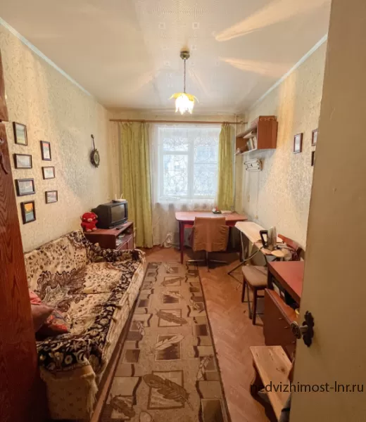 ПРОДАМ 3-х комнатную квартиру в хорошем районе Луганск, Кв. Гагарина