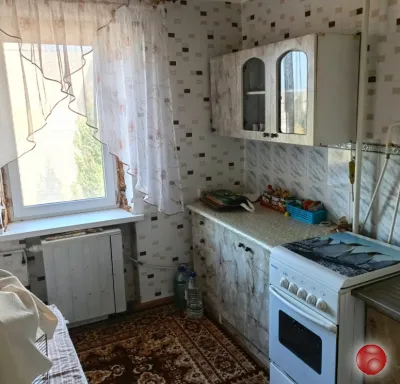ПРОДАМ 3-КОМНАТНУЮ КВАРТИРУ КИРОВСК