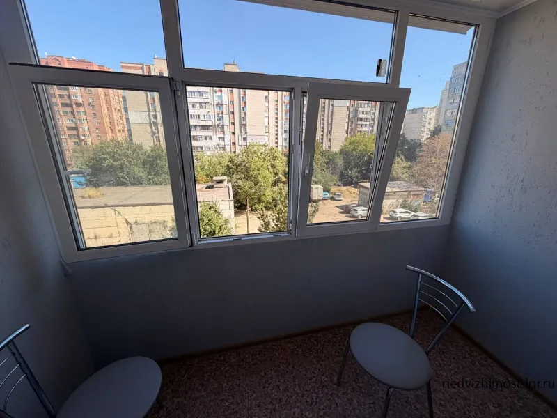 Продам 3- к квартиру на кв. Мирный