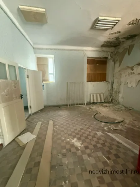 СДАМ В АРЕНДУ КОММЕРЧЕСКОЕ ПОМЕЩЕНИЕ В ЦЕНТРЕ ГОРОДА СТАХАНОВ