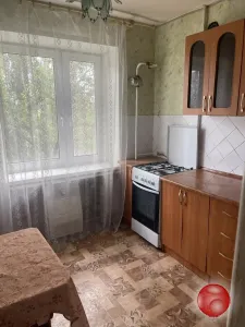 2-комнатная квартира 52 м², 3/5 этаж, документы готовы — р-н Наташи